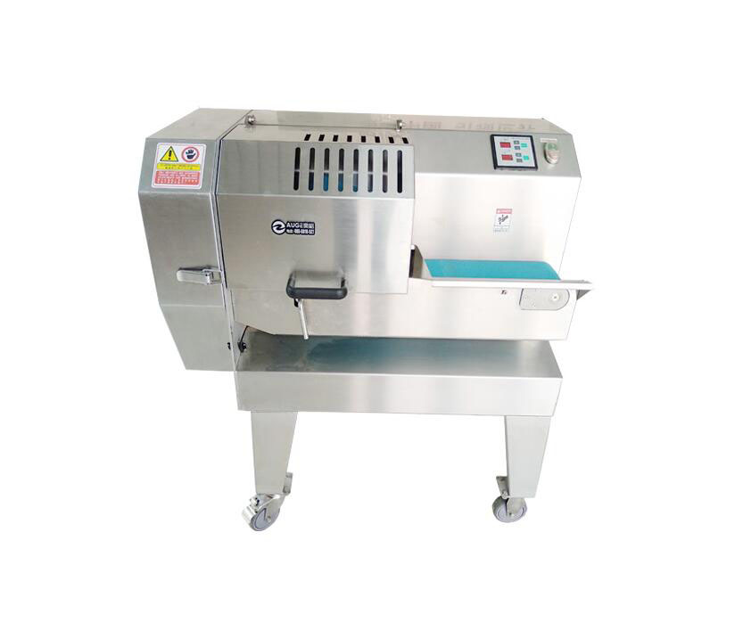 正确使用切菜机，以防手被“咬住”